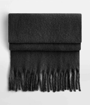 Beechfield Fluffy Scarf BB496R